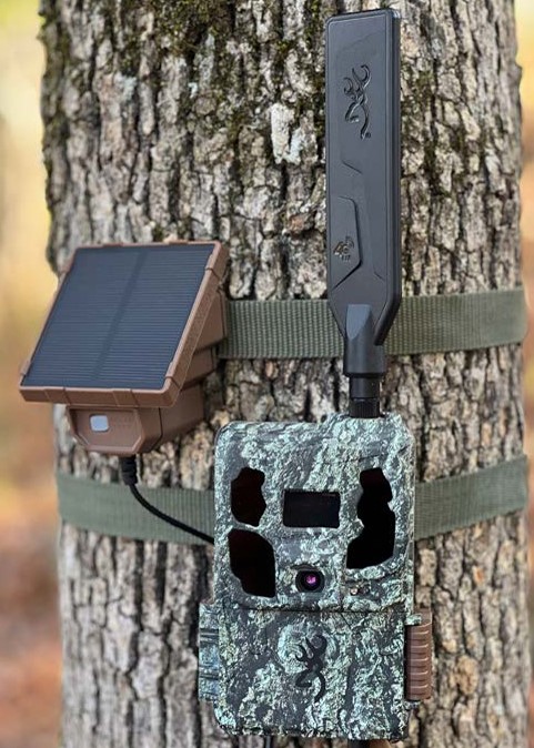 BROWNING DEFENDER PRO SCOUT MAX HD 46 MP CÁMARA DE TRAMPEO FOTOGRÁFICO NO GLOW CON FLASH DE LUZ INFRARROJA INVISIBLE DE LEDS NEGROS, GPS, TRANSMISIÓN  3