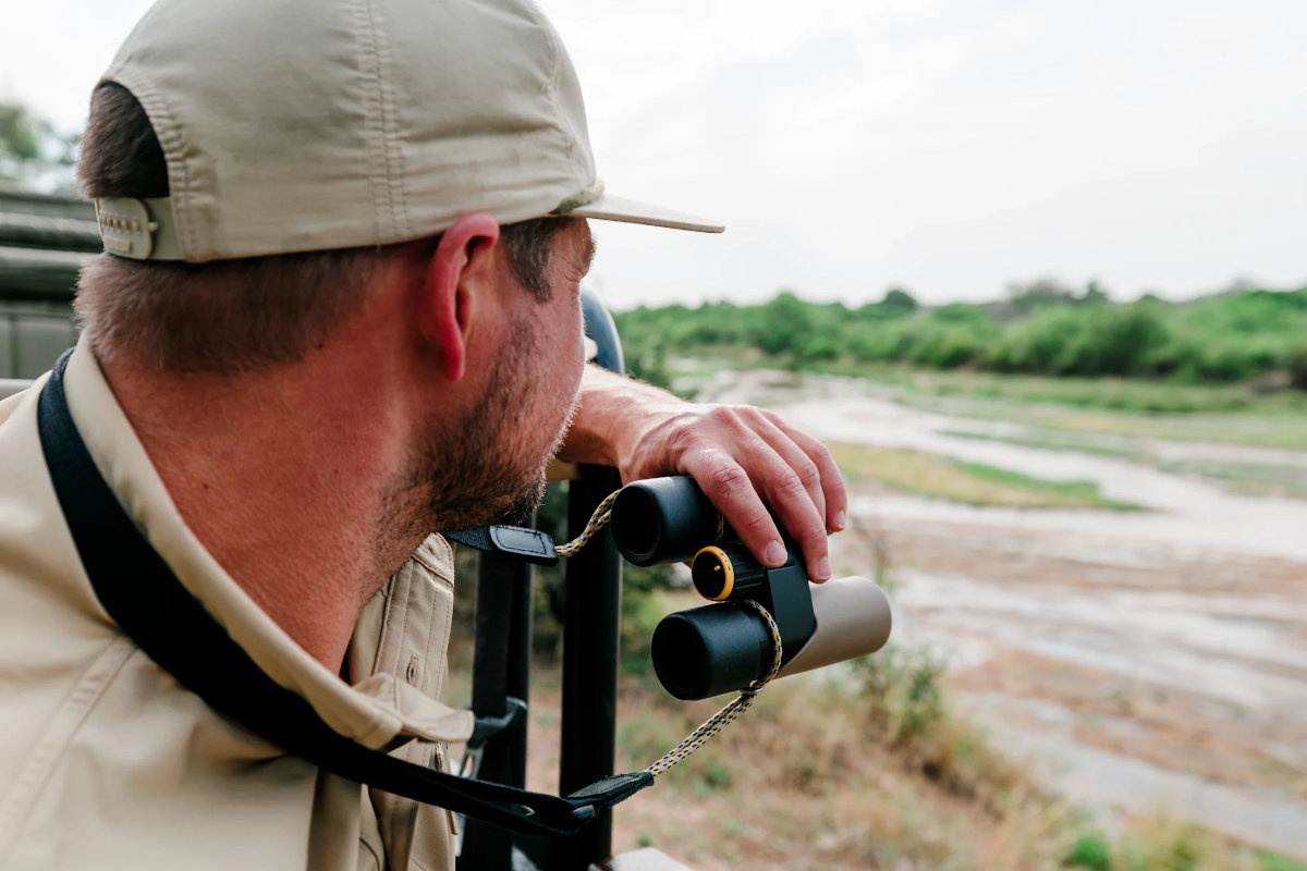 SWAROVSKI CL COMPANION 10X30 MARRÓN 3