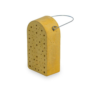 NIDO PARA HIMENÓPTEROS DE CEMENTO-MADERA