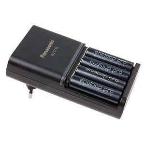 PACK ENELOOP CARGADOR BQ-CC55E Y 4 BATERÍAS ENELOOP PRO AA (2500MAH) 3