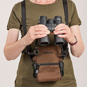FUNDA Y ARNÉS OPTICRON PARA PRISMÁTICOS DE TECHO DE 32/42 MM MARRÓN 3
